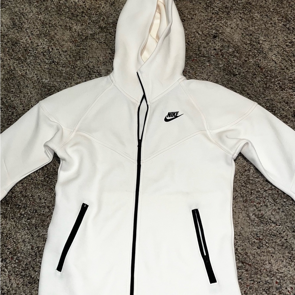 Womens Nike tech size xs